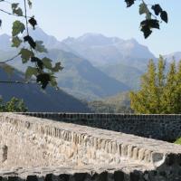 Vista sulle montagne della Garfagnana dalla Fortezza